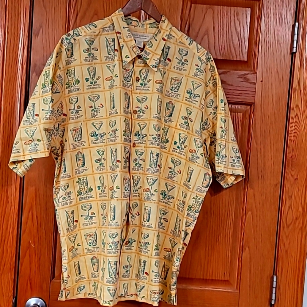 Mens Island Republic Cute Mixed Drinks Shirt 2 XL